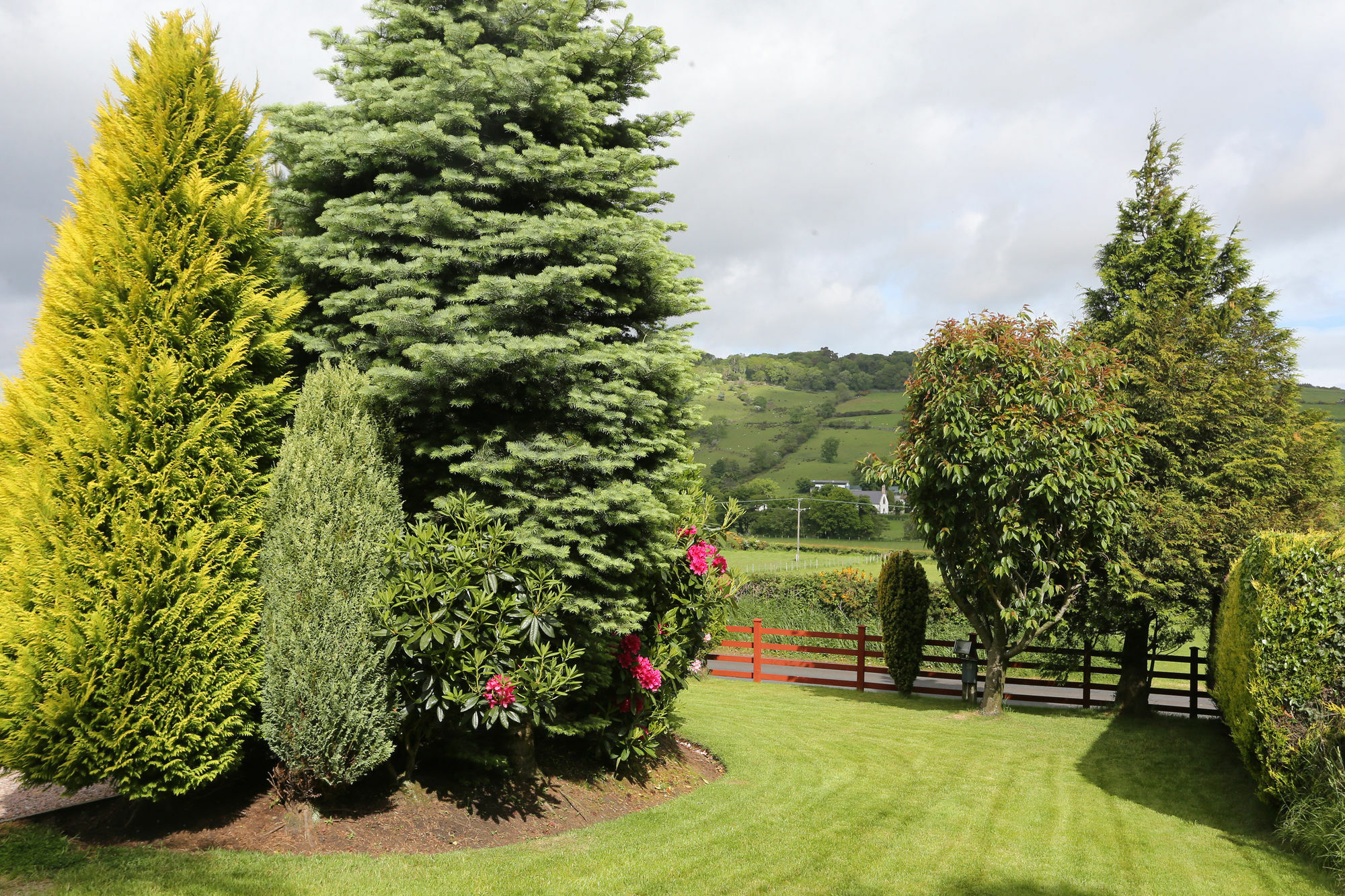 Sleepy Hollow B&B Ballymena Exterior photo